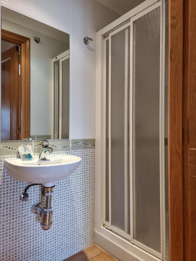 Duplex 4 Dormitorios En Playa Rapadoira Foz Bagian luar foto